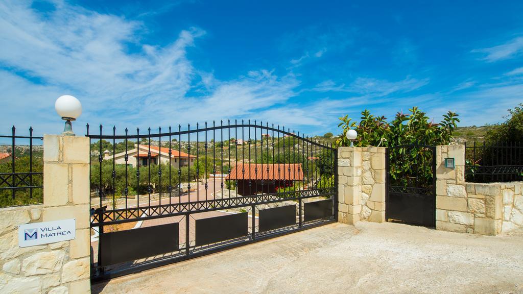 Villa Mathea Kounoupidhianá Exteriör bild